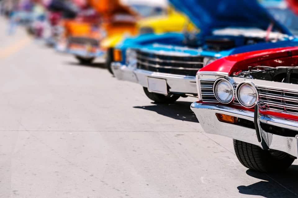 Cruise-In Car Show