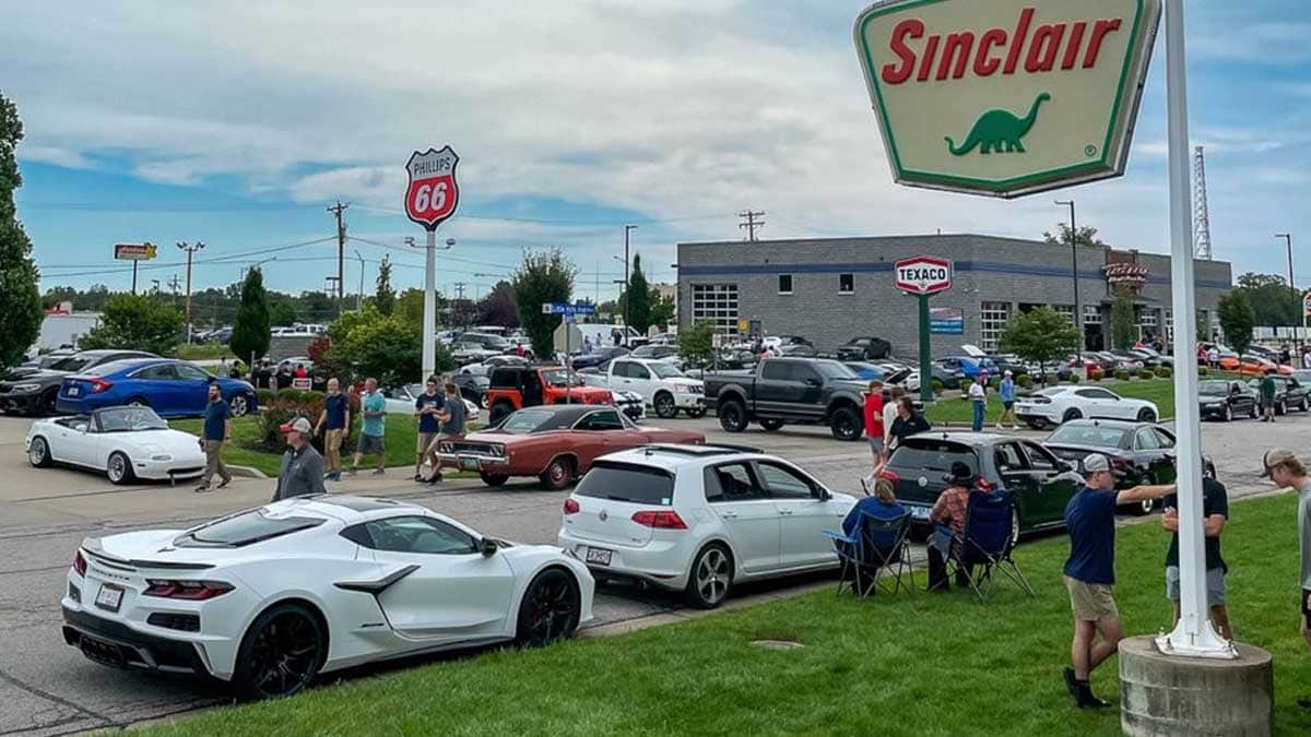 Cars and Coffee at Fast Lane Classic Cars