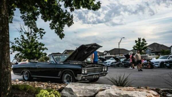 SaddleCreek Amenity Center – SDLCRK Car Show