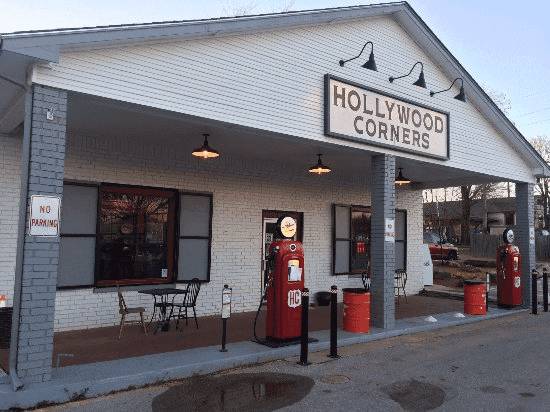 Hot Rod Nights at Hollywood Corners