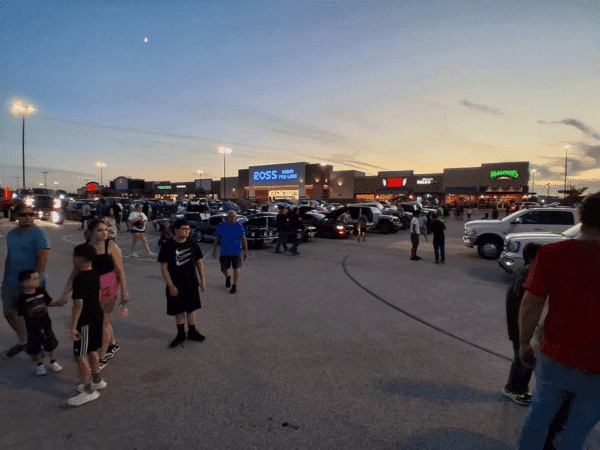 Dusk 2 Dawn Car Meet
