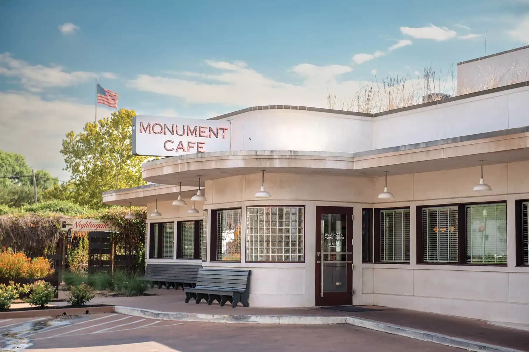 Lunch Bunch at the Monument Cafe in Georgetown