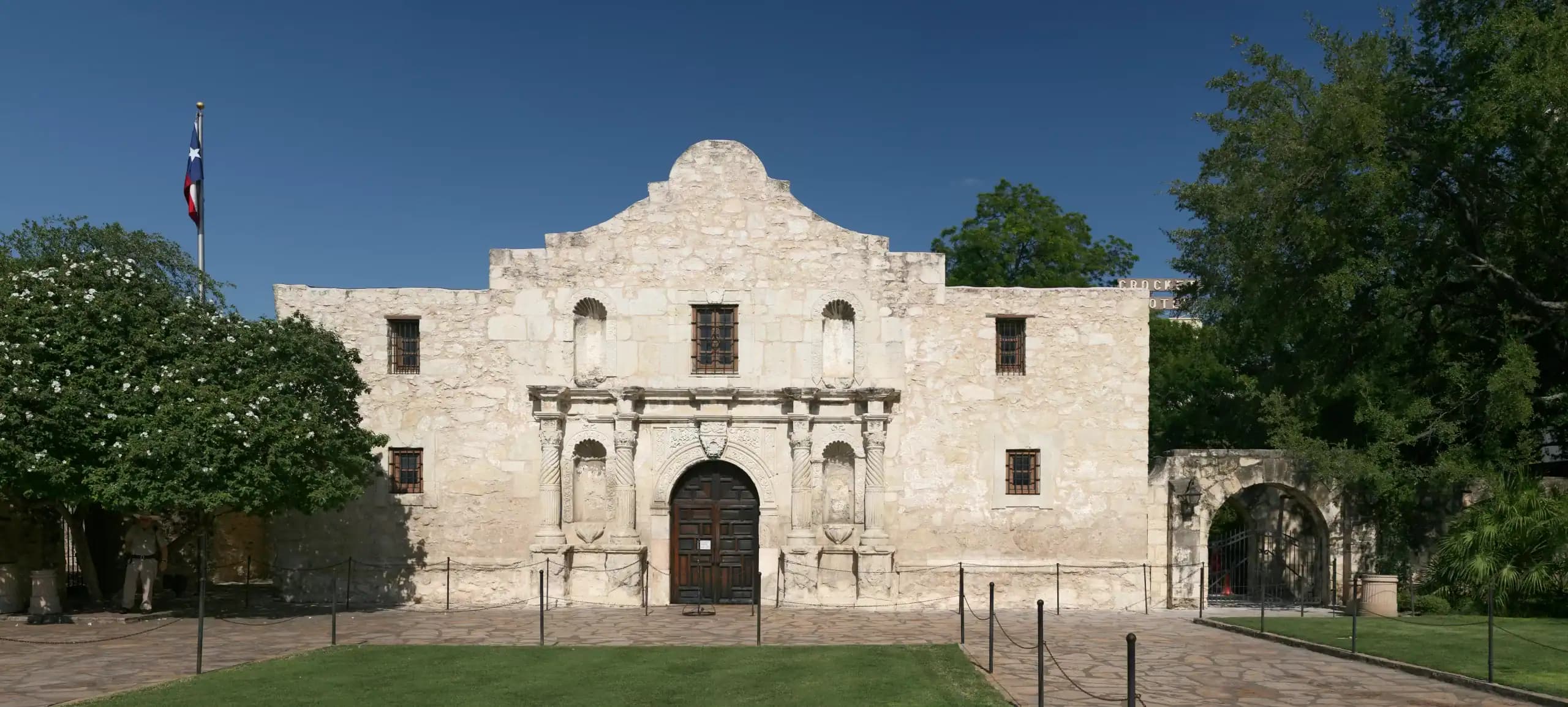 Overnight Tour to San Antonio