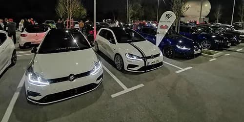 Car meet at Keiser University
