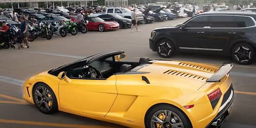 Pre-Thanksgiving Car Meet!
