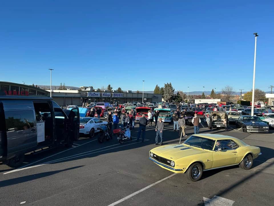 Cars Chrome & Coffee Yakima