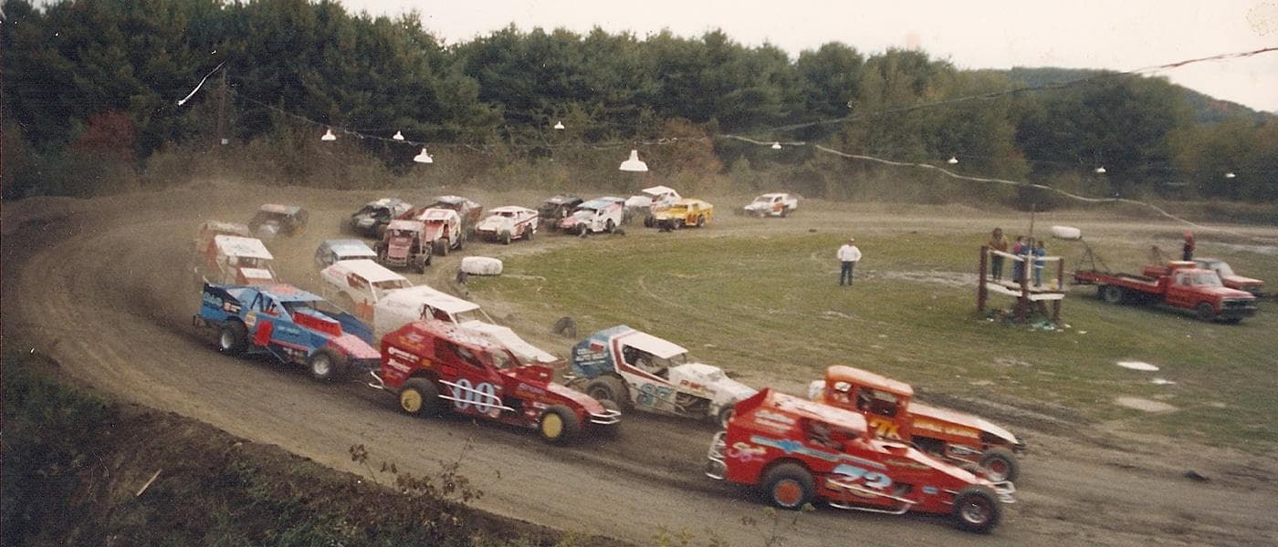 Wells River Savings Bank 4/6 Cylinder Enduro