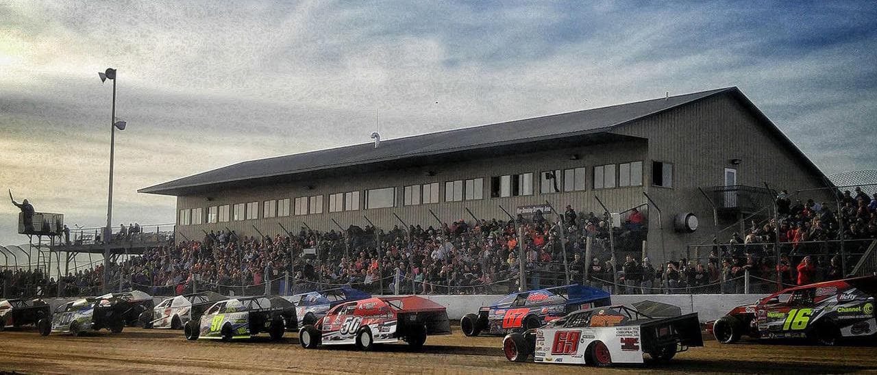 Track Championship Night / Throwback Night