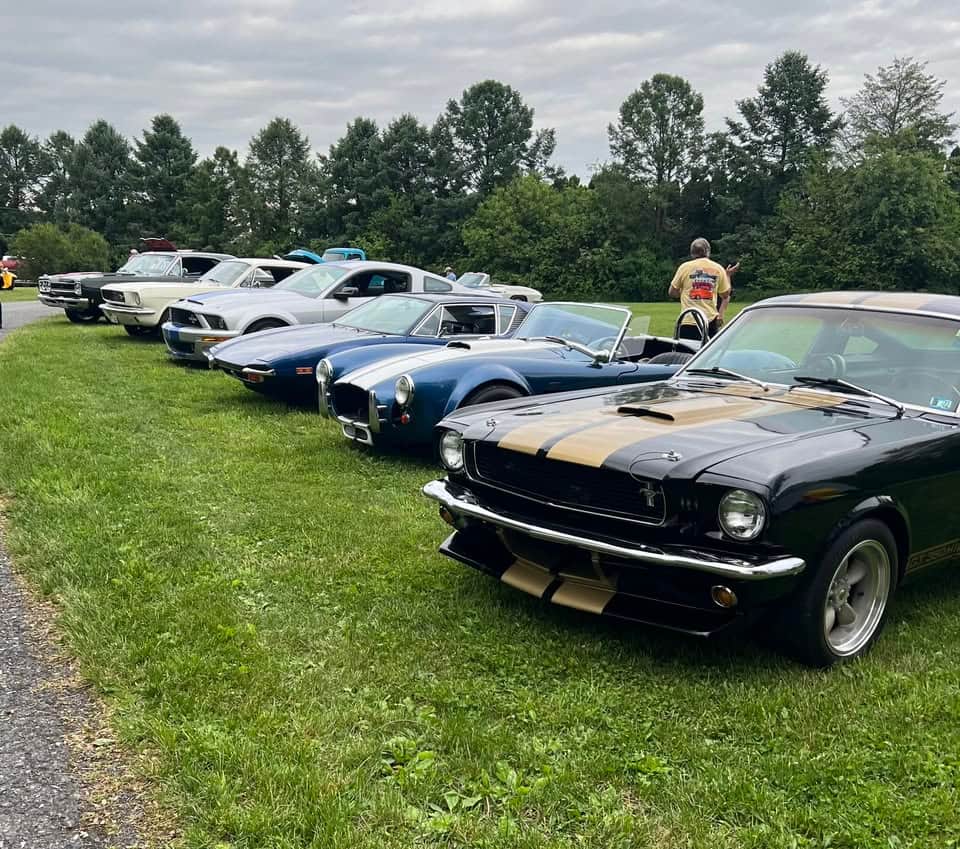 Friday Night Cruisin at the Woods