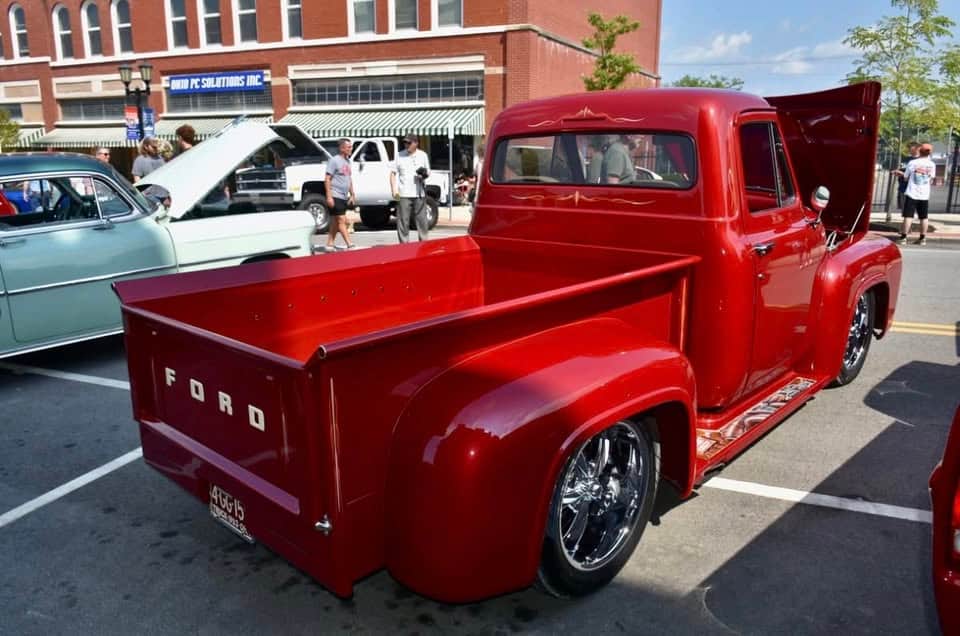 Classic Cruise In & Car Show