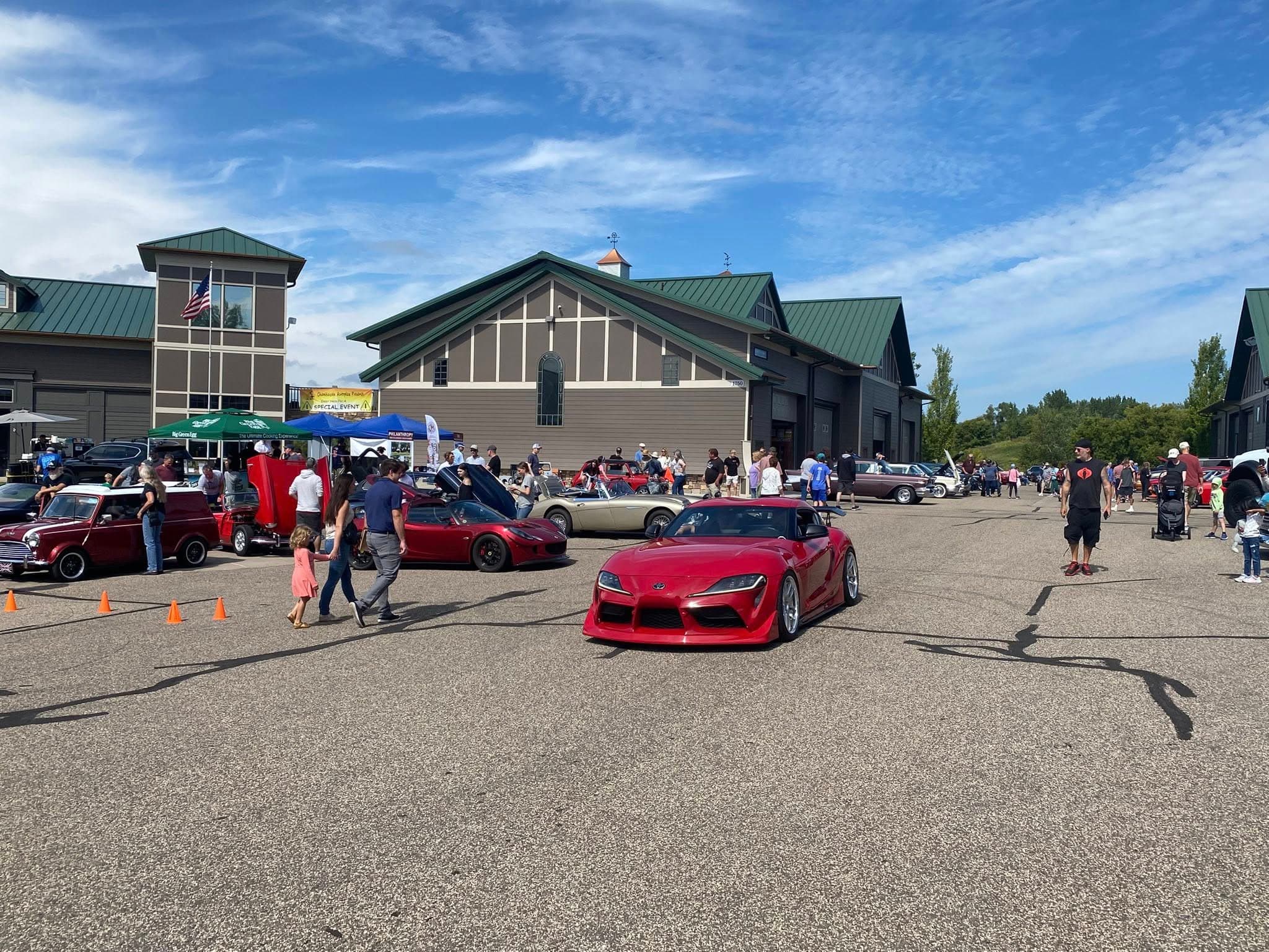 Cars & Caves Chanhassen AutoPlex