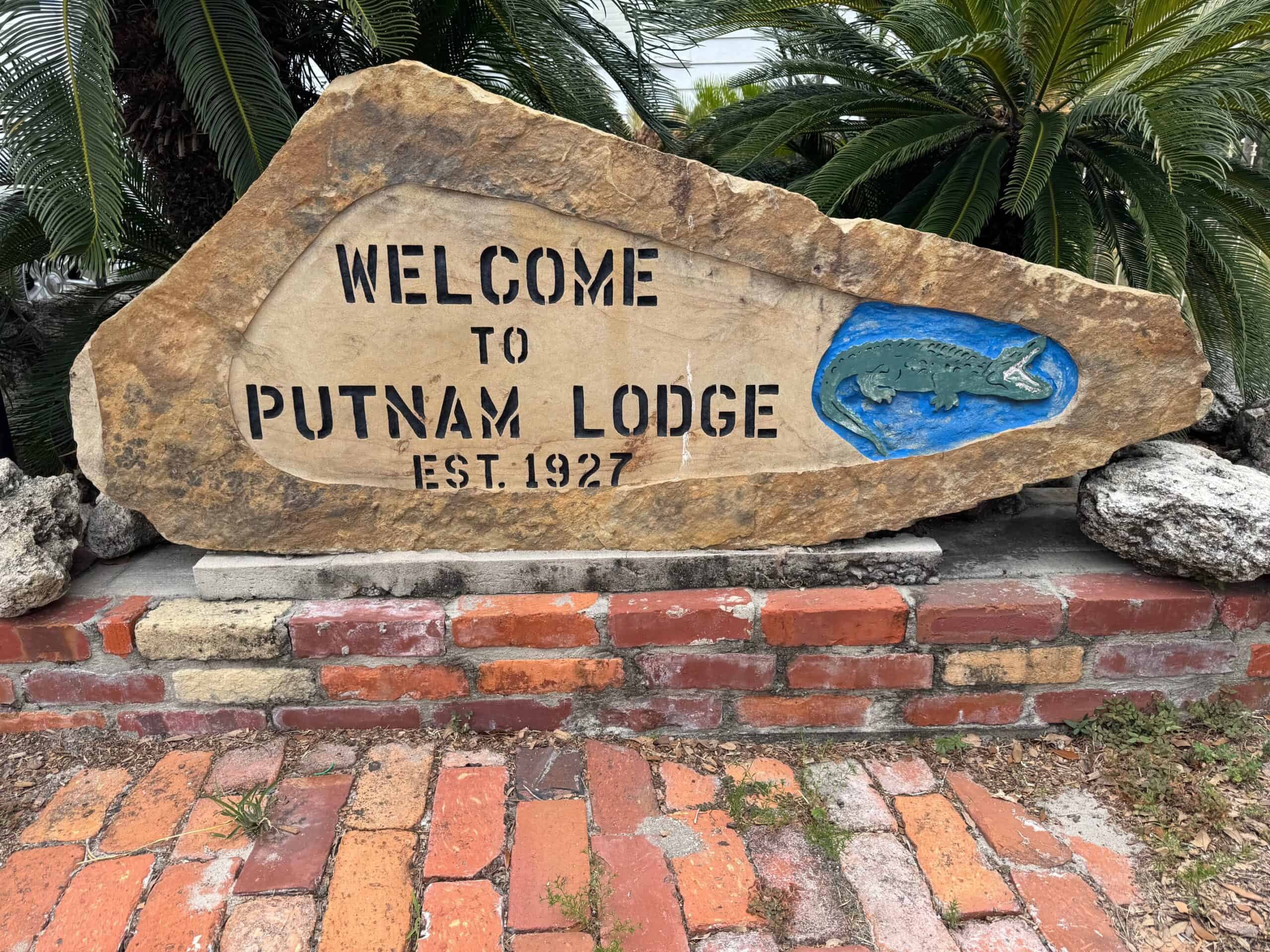 11.14.26 Tour to the Putnam Lodge